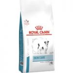 Royal Canin Veterinary Diet Dog – Skin Care Small Dog – Economy Pack: 2 x 4kg
